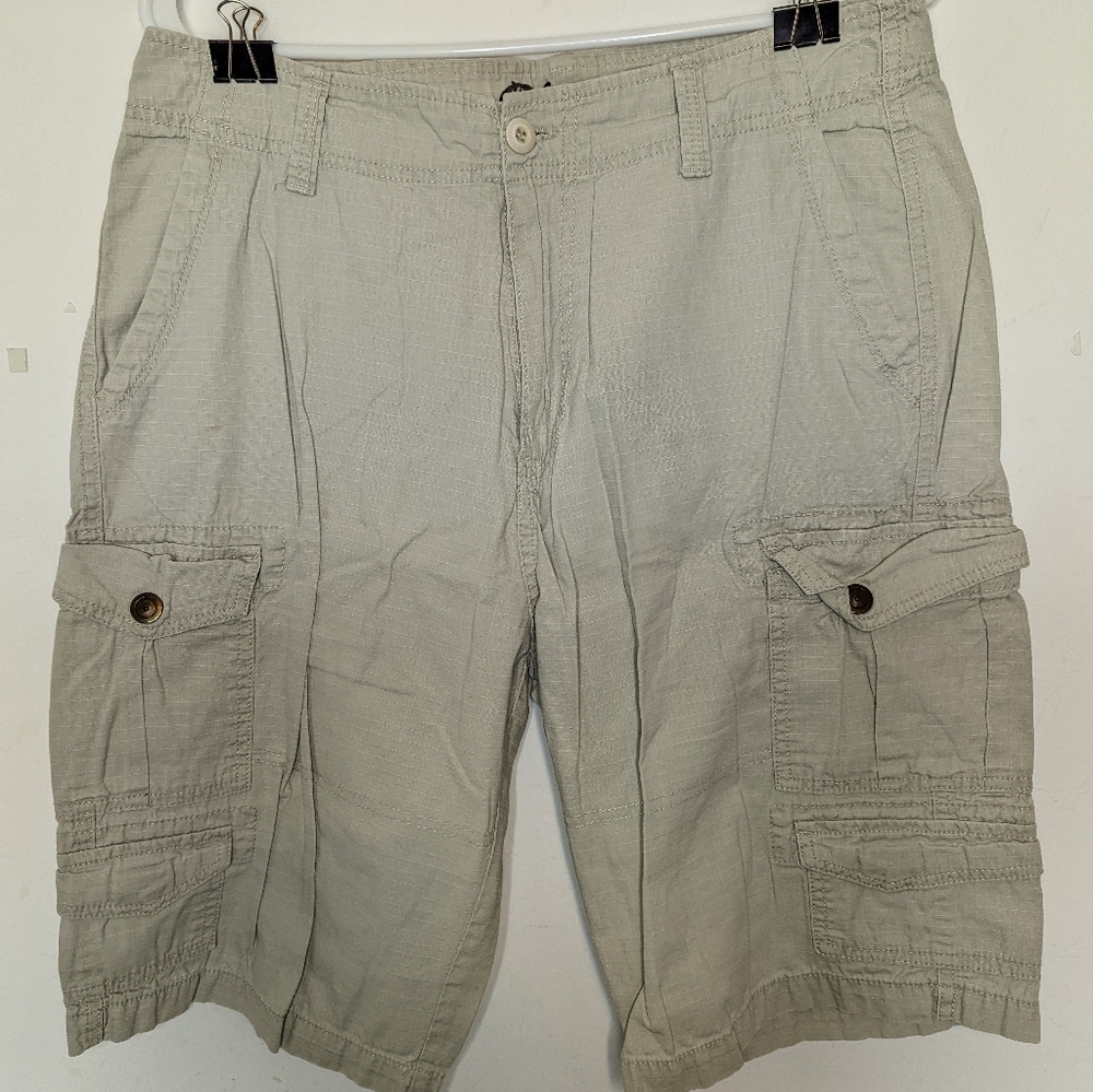 Plugg Cargo Shorts